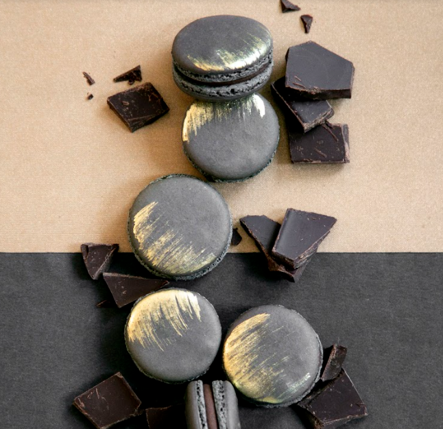 Herve Chocolate Ganache macaron