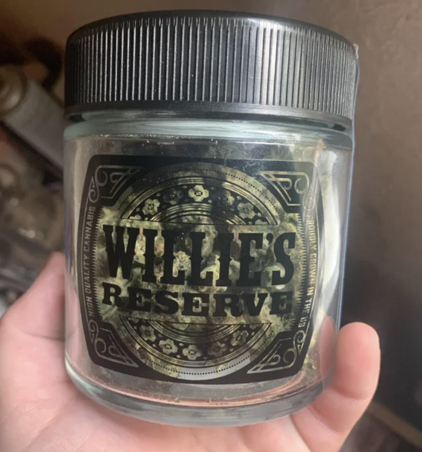 Willie's Reserve cannabis flower