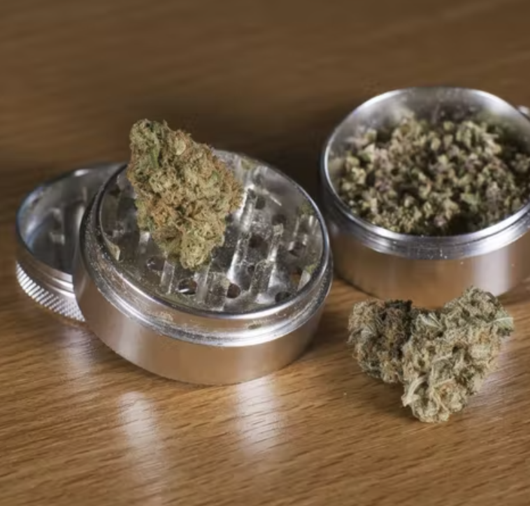 Cannabis grinder