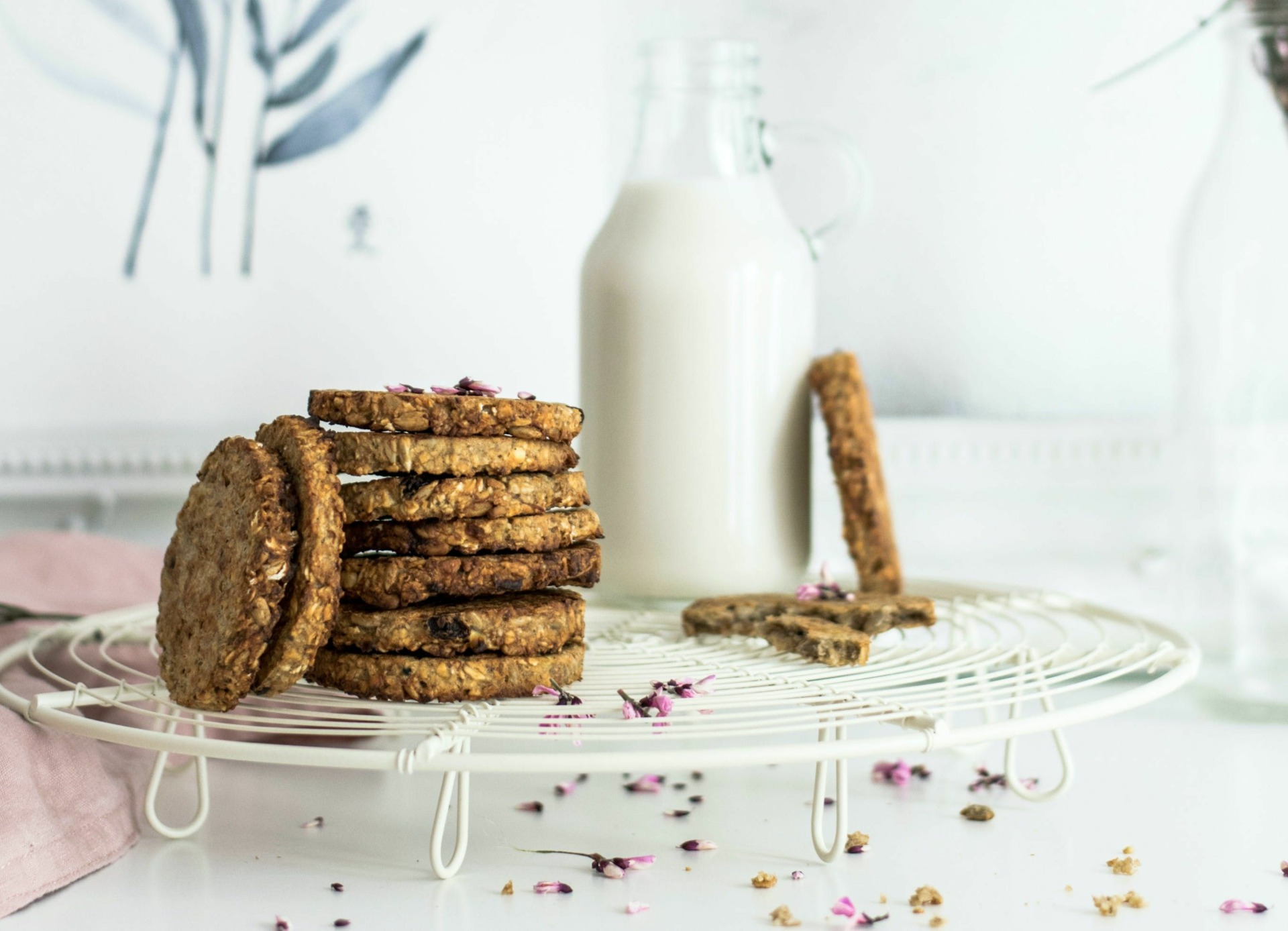 diy_recipe_healthy_cbd_infused_pumpkin_spice_cookies_861d8379fc