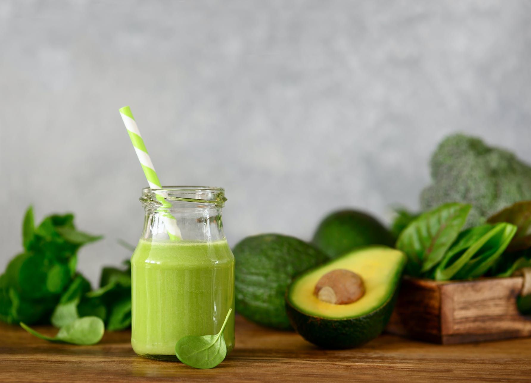 diy_recipes_mother_indicas_cbd_infused_vinaigrette_and_smoothie_b5bc9d43dd