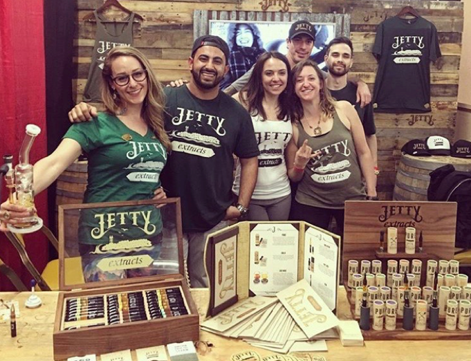 Jetty Extracts team